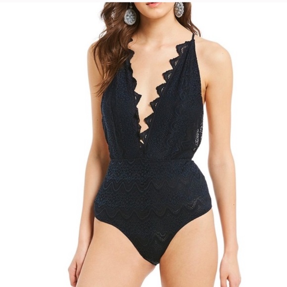 Gianni Bini Other - NWT Gianni Bini lace bodysuit